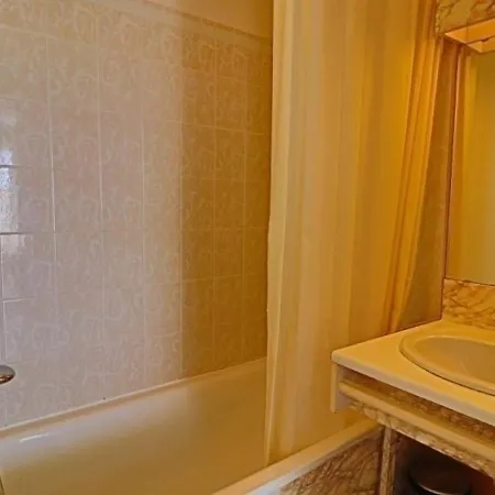 Appartement - 5 Pers, 42 M2, 2/1 *