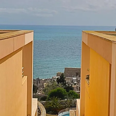 Appartement - 5 Pers, 42 M2, 2/1 *